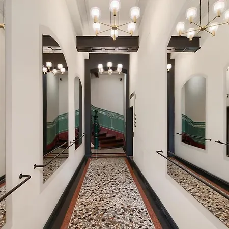 Lägenhet Between The Roofs Of Jezyce