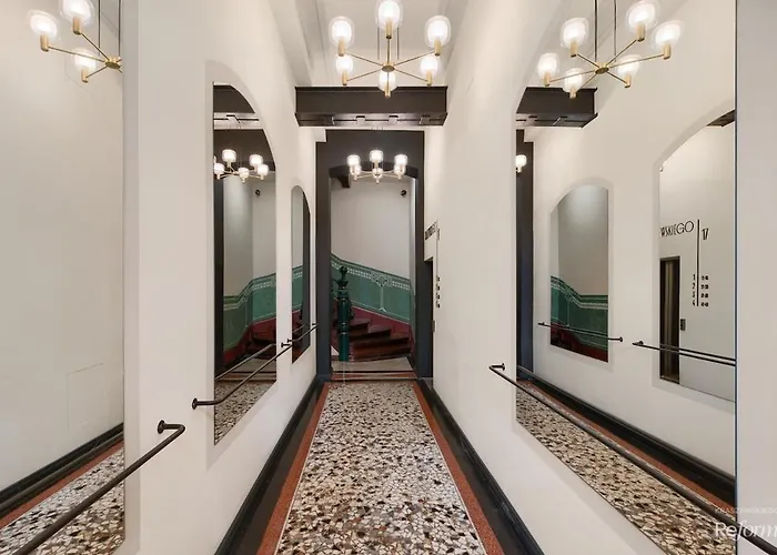 Lägenhet Between The Roofs Of Jezyce