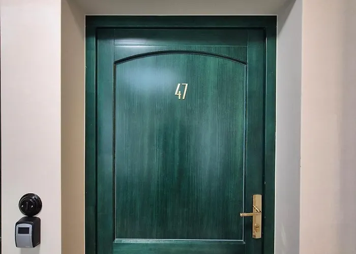 Between The Roofs Of Jezyce Apartment